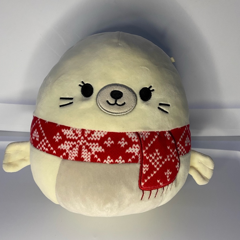 Christmas seal Squishmallow